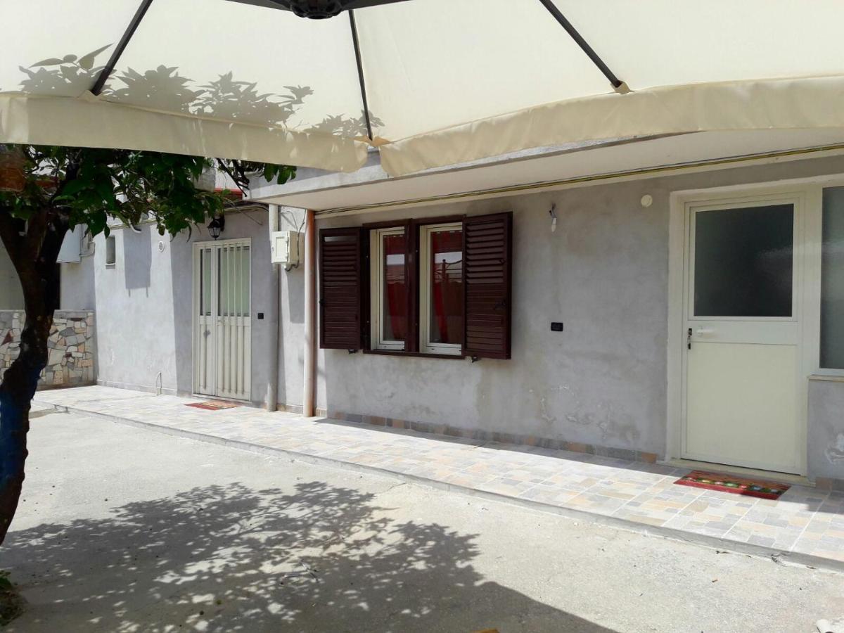 Breakfast In Naples Bed & Breakfast Exterior photo